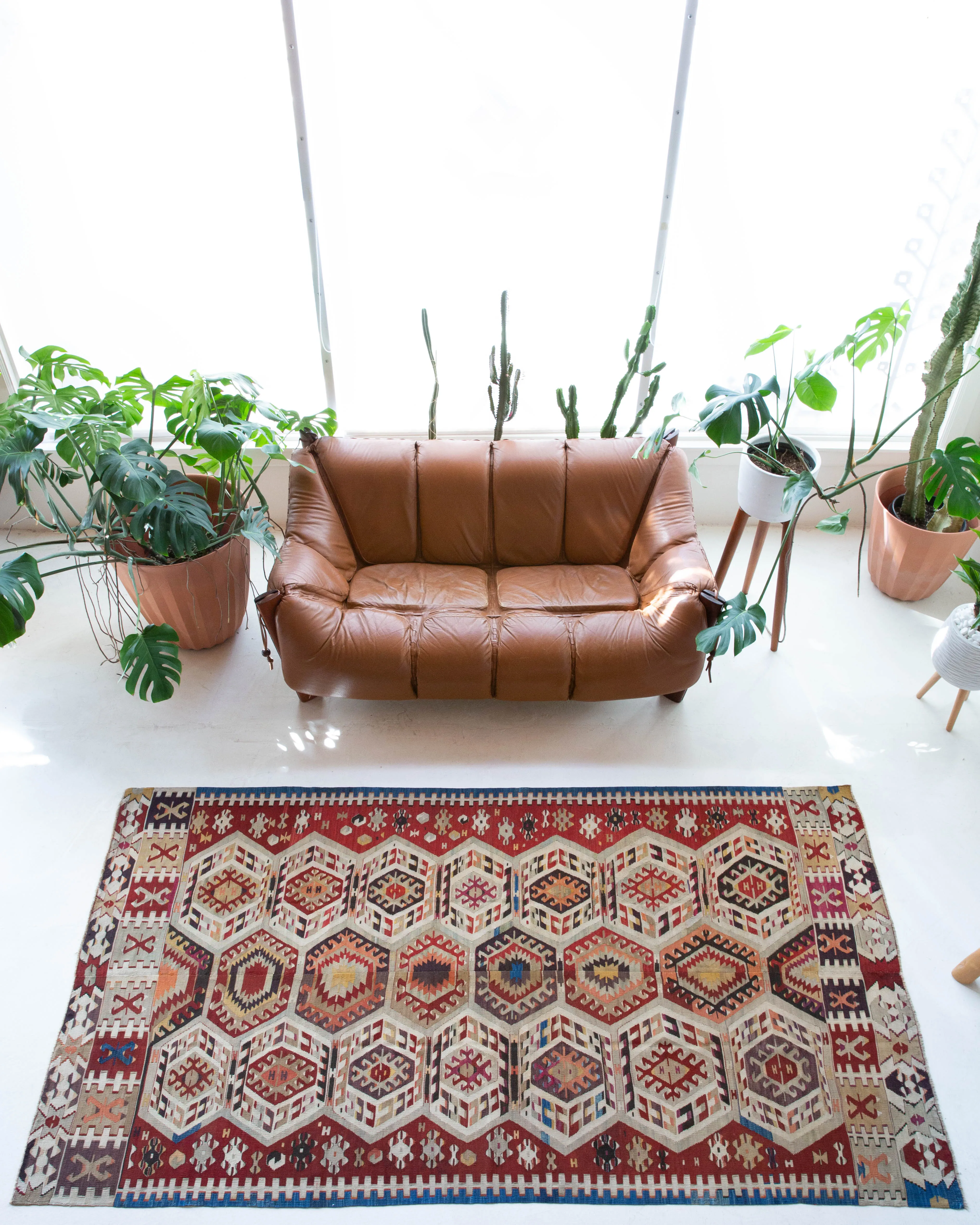 Antique Aydin Kilim Rug 4'9"x8'11"