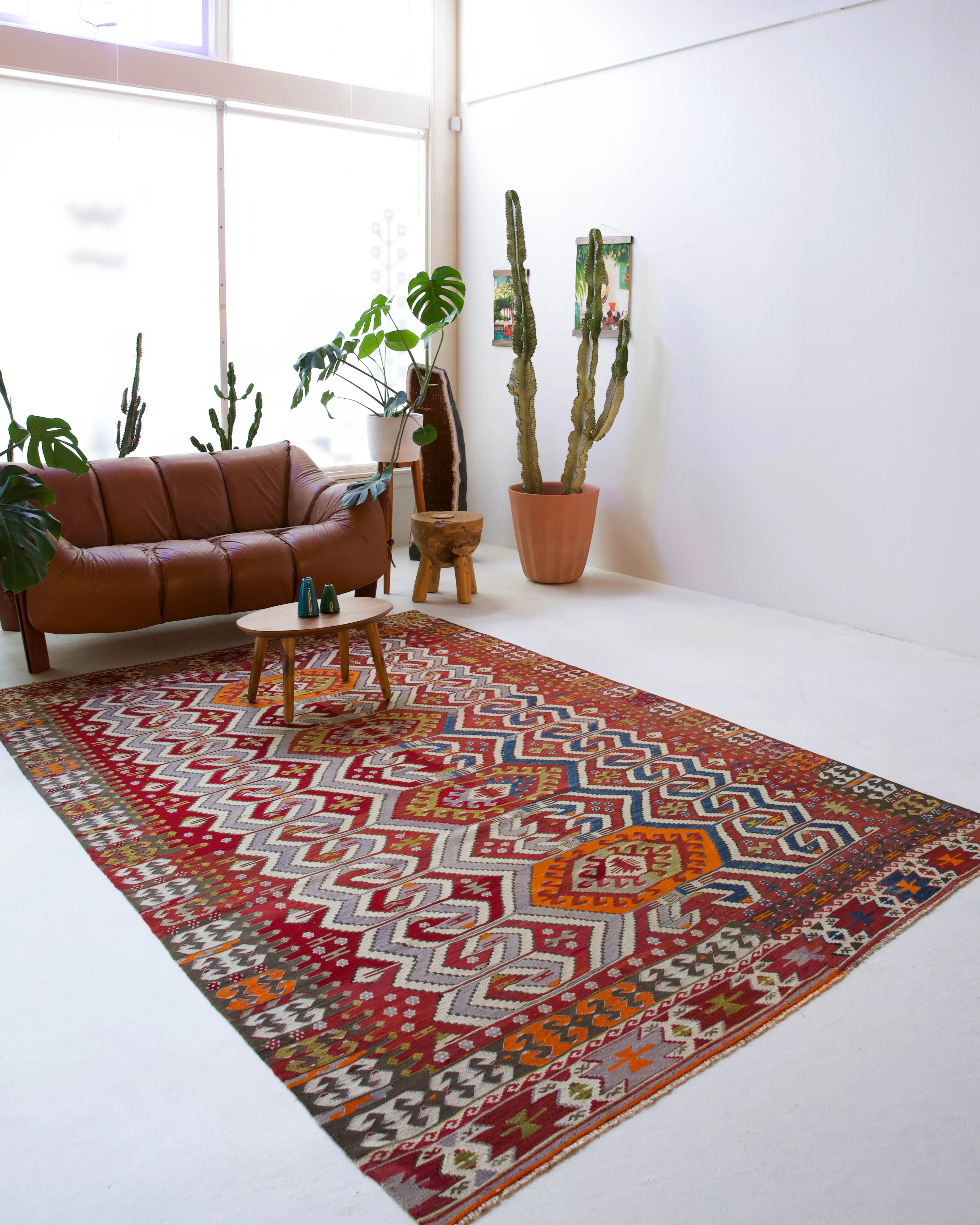 Semi-antique Aydin Kilim Rug 6'7"x9'7"