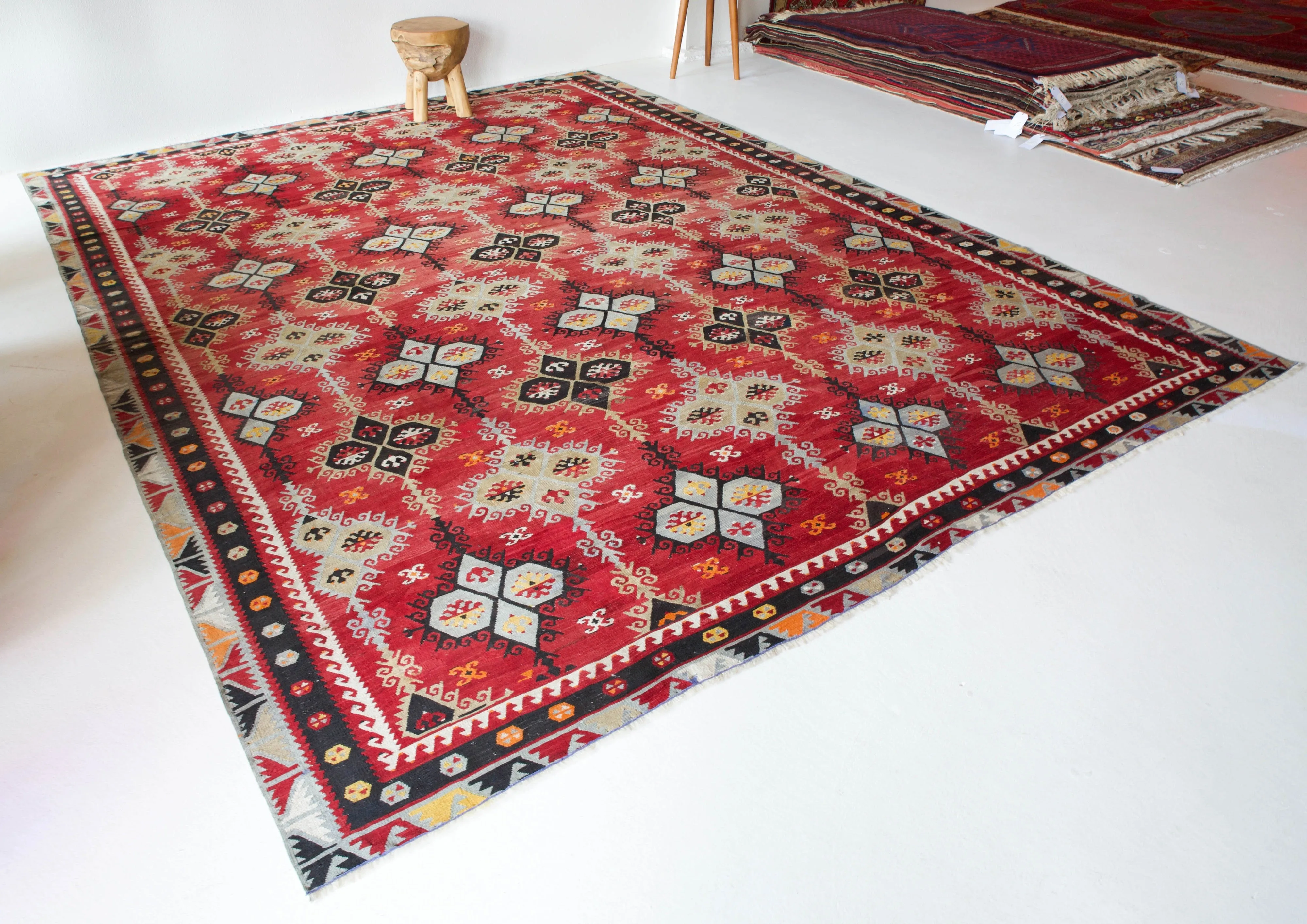 Semi-Antique Sivas Sarkisla Kilim Rug 9'3"x12'