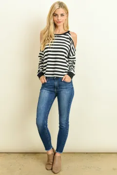 Sexy Cold Shoulder Top