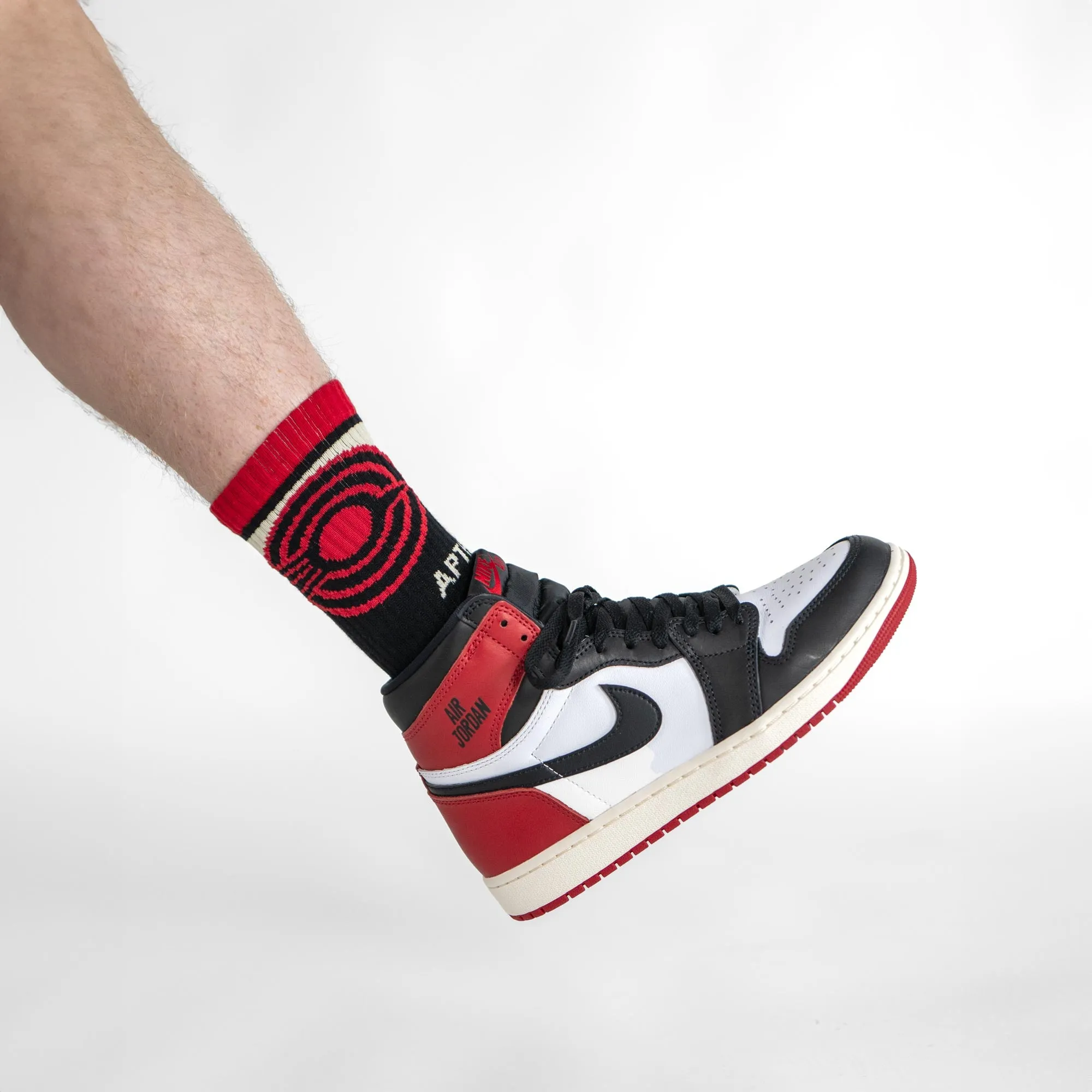 SNKR - Black Toe 1